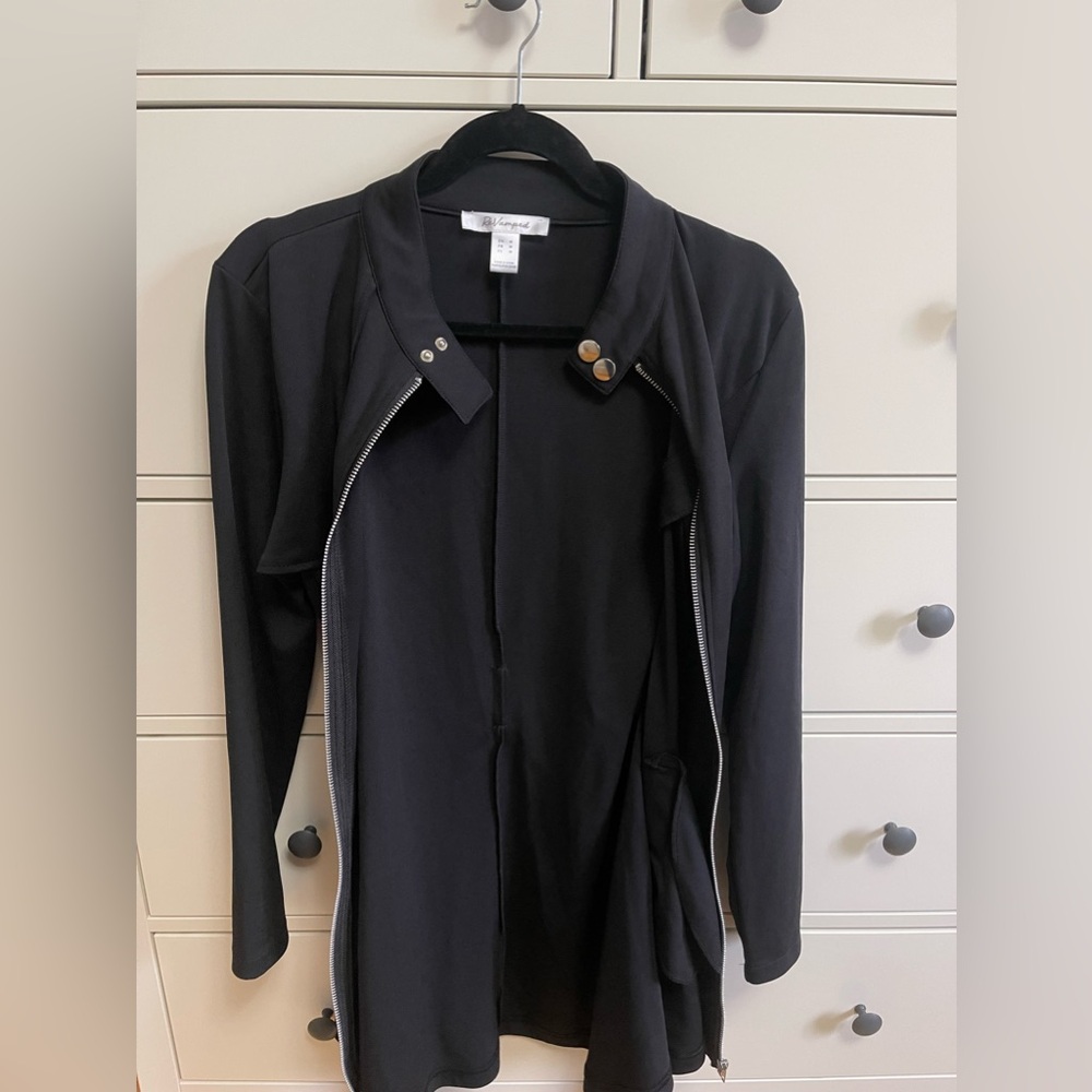 Jacket - Picture 4 of 4